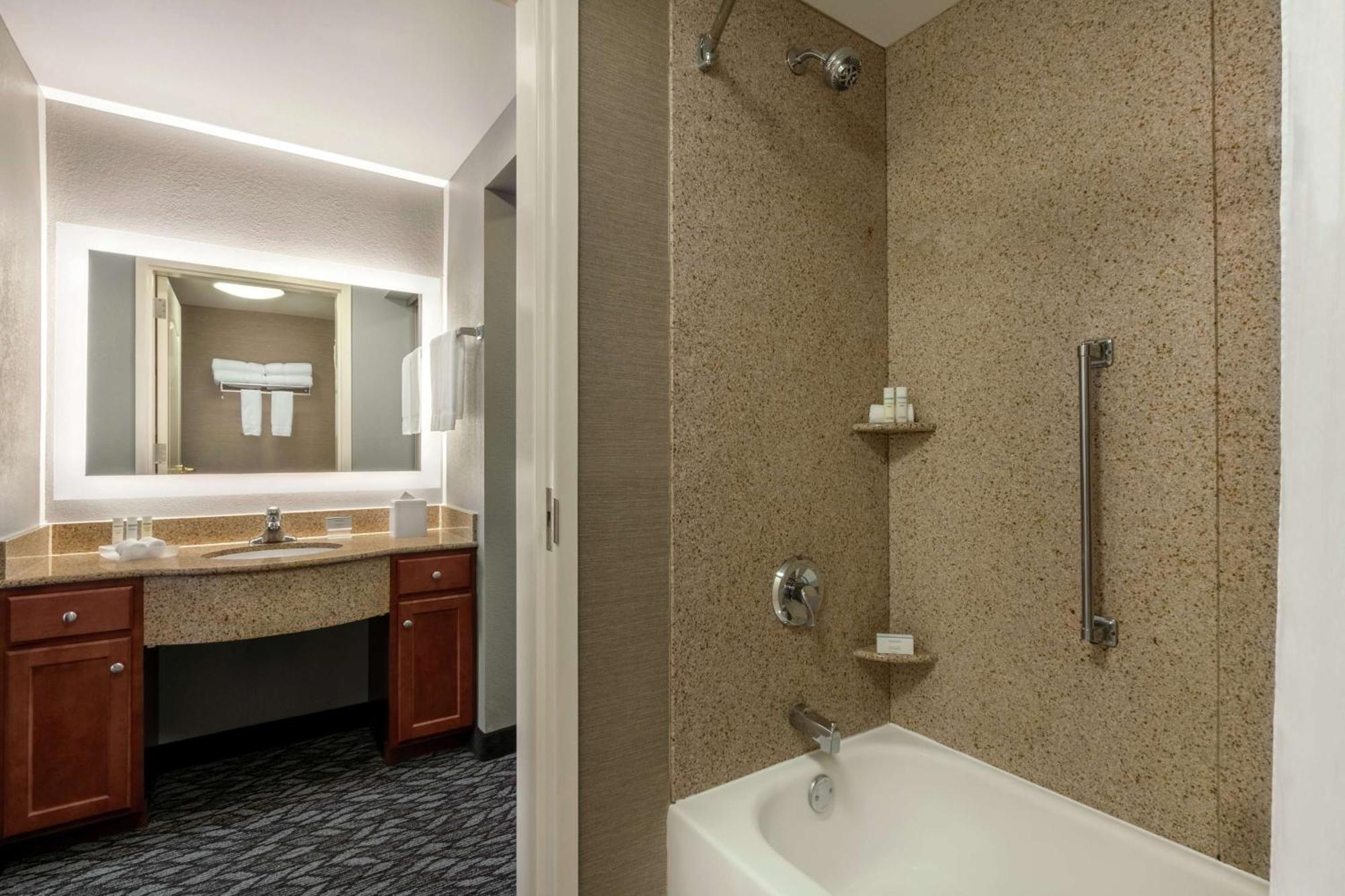 Homewood Suites By Hilton Harrisburg East-Hershey Area Bagian luar foto